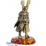 бронзовая фигурка на янтаре "Рыцарь с Мечом" 4