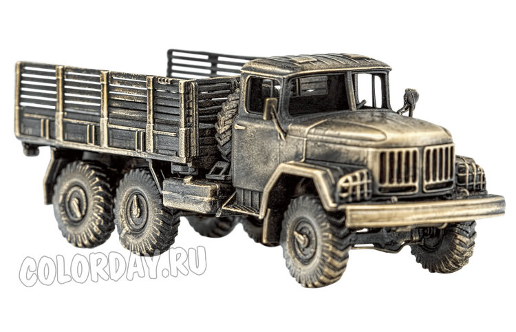 модель грузовой автомобиль "ЗИЛ-131 Бортовой" (1/72)