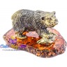 ,литая бронзовая фигурка "Камчатский Медведь" на янтаре 1