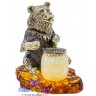 фигурка "Медведь с Бочонком Меда" (молоч.янтарь)